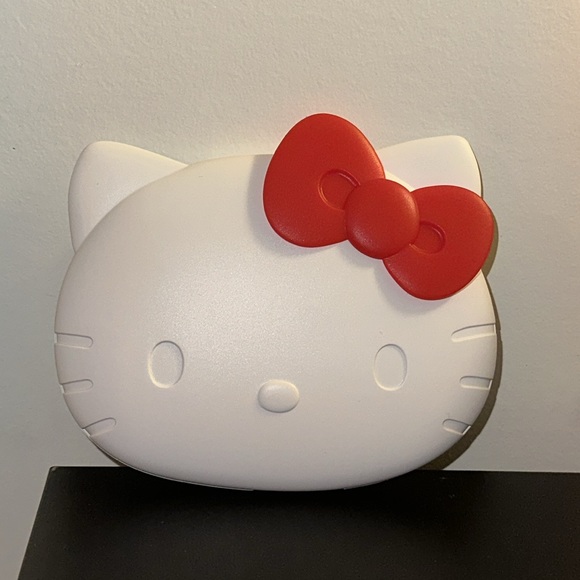 Hello Kitty Compact Mirror with LED light - Picture 2 of 6